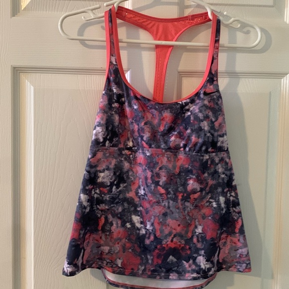 NWT Woman’s Swim Tank - Picture 1 of 4
